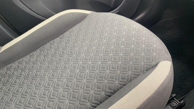 Toyota Aygo X 1.0 VVT-i Edge 5dr Petrol Hatchback